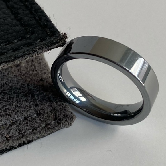 Chisel Tungsten Carbide Ring size 6.5 - Picture 2 of 7